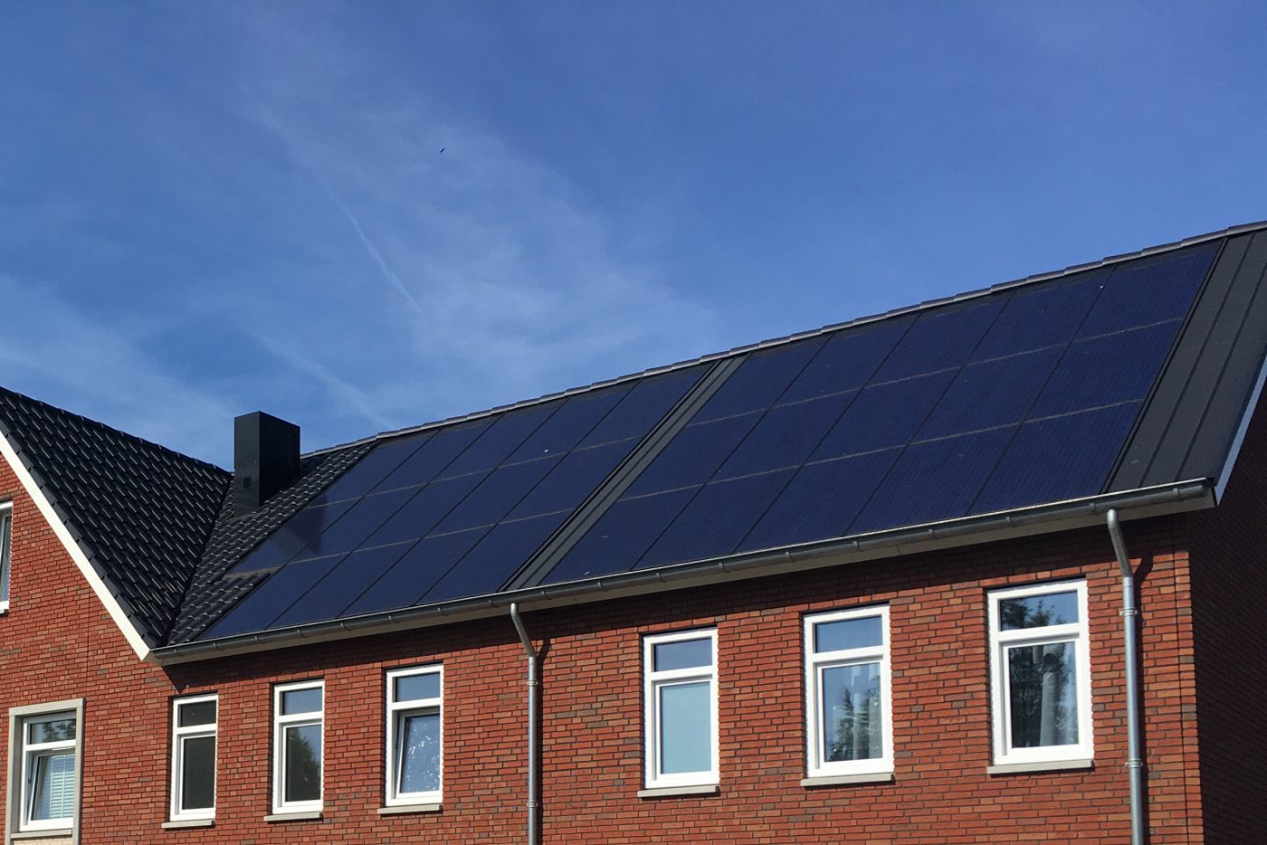 wat is beter zonnepanelen op het oosten of westen